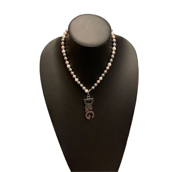 Dolce & Gabbana Pearled Choker - Picture 1 of 3